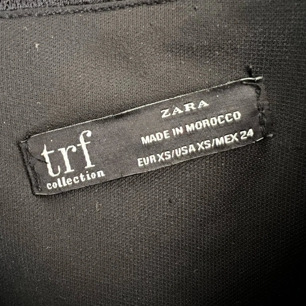 Zara one shoulder tuxedo Black Double-Breasted Dress - Picture 4 of 5